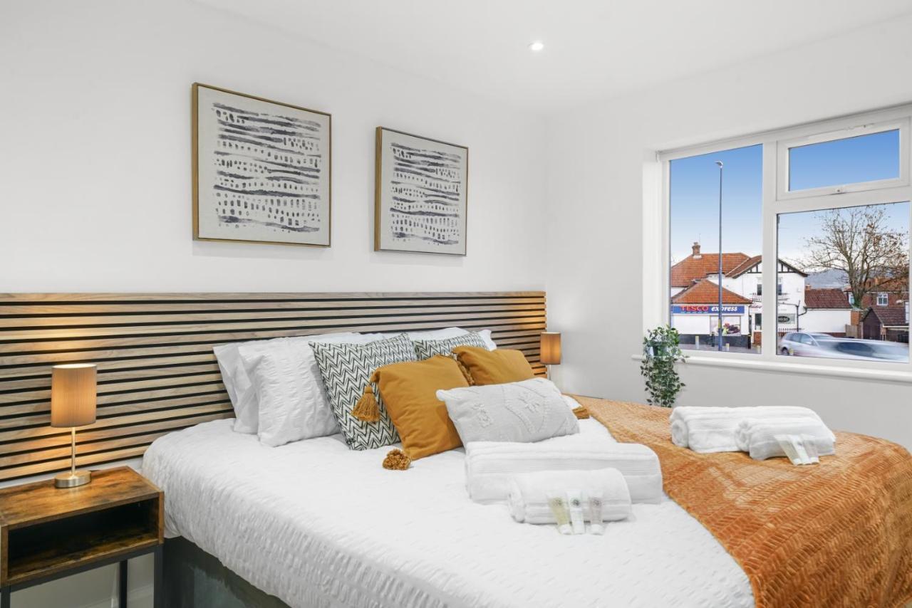Modern Bungalow In Maidstone Sleeps 5 With Free Parking 外观 照片