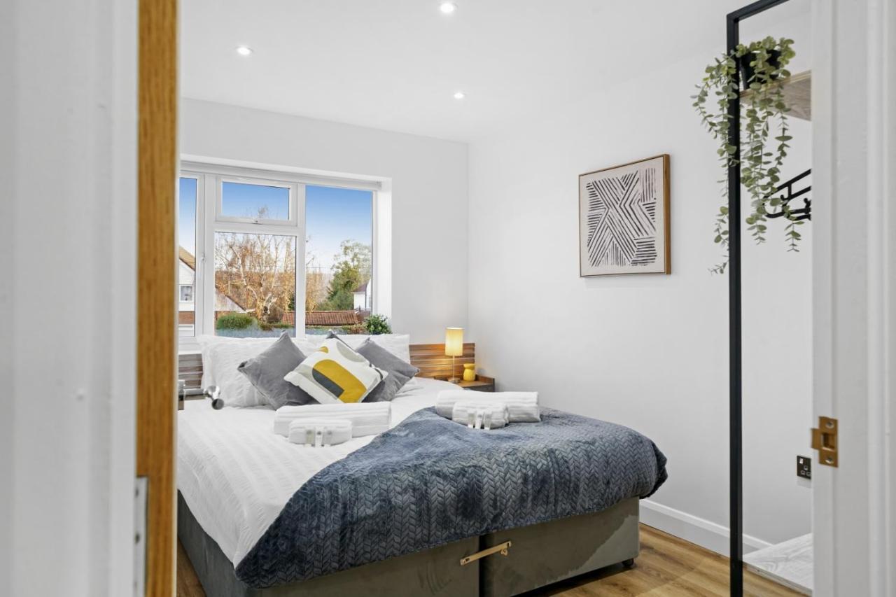 Modern Bungalow In Maidstone Sleeps 5 With Free Parking 外观 照片